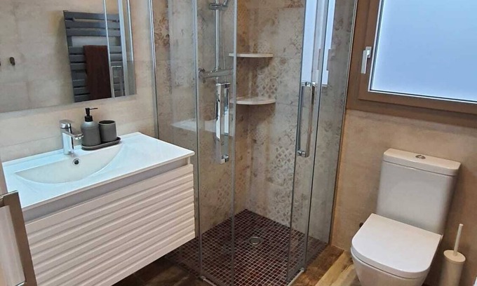 Figueres Casa | Casa cèntrica!! ideal per a famílies. Amb parking