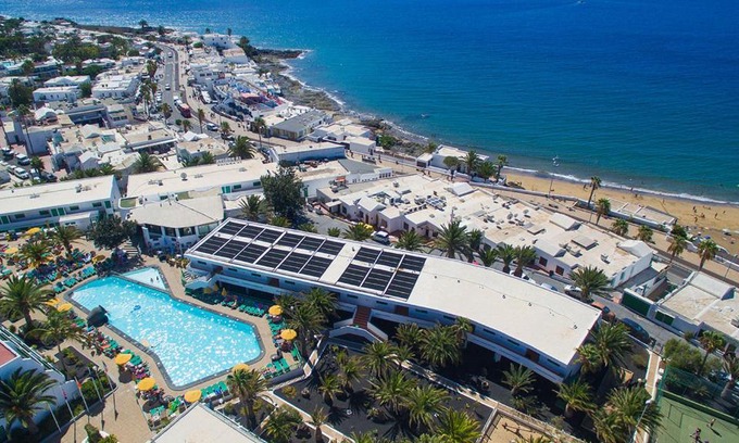 Puerto del Carmen Apartamento | Central location in a great complex with 300mbps internet