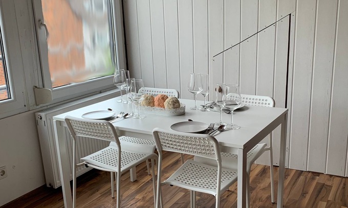 Siegburg Apartamento | Central y tranquilo en Siegburg (cerca de HBF / Near Central Station: Siegburg / Bonn)