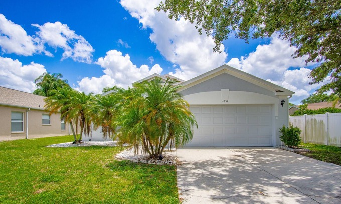 Sabal Harbour Casa | Centrally located Harbour Oasis with resort sized Pool , Tennis, Basketball!