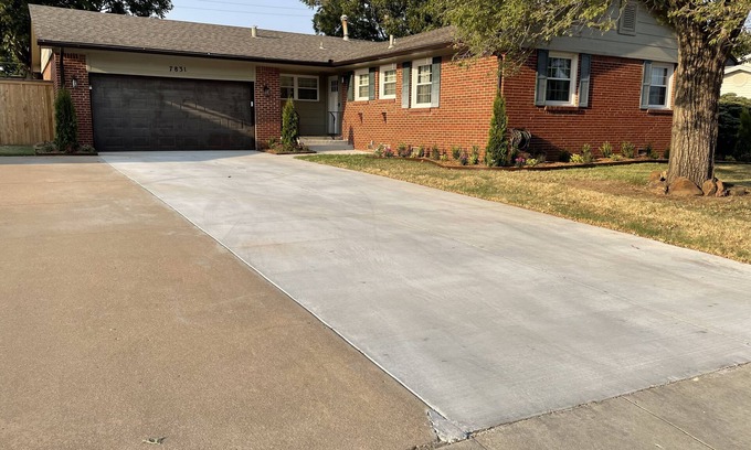Tulsa Casa | Centrally located/ Tulsa Expo new renovated luxury Cozy home!