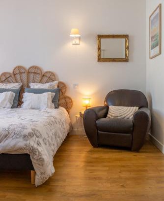 Vitre Casa | Centre historique de Vitré avec garage