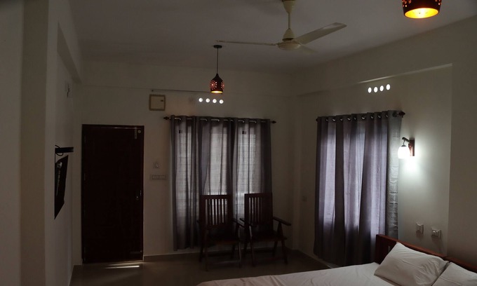 Alwaye Casa | Chael Airport Residency Double Room Non AC,Nedumbbassey,Cochin