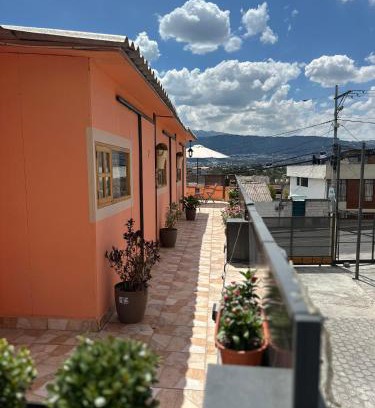 Tumbaco Casa | Chakiñan Hospedaje & Eventos