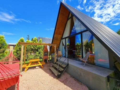 Campo Alegre Chalet De Esquí | Chalé com hidro e lareira l Chalé Vermelho
