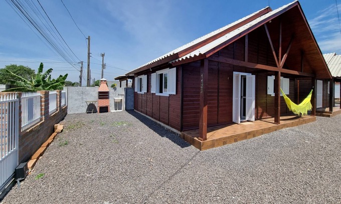 Passo de Torres Chalet De Esquí | Chalé no Centro de Passo de Torres - SC