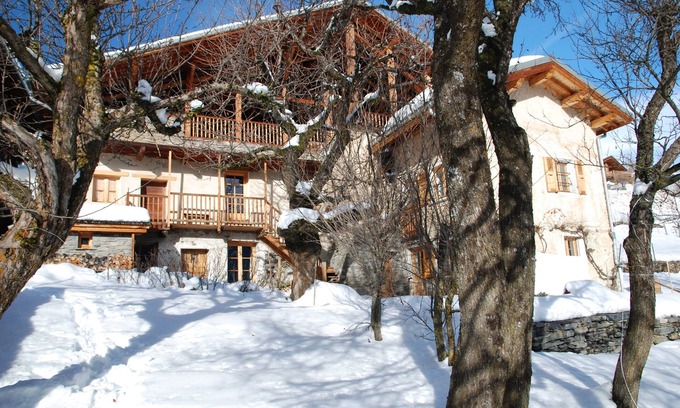 Valezan Casa | Casa individual en 1200 m de altitud, orientación sur, tranquila y espaciosa