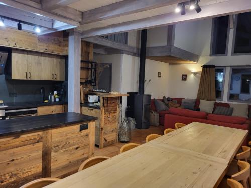 La Perriere Chalet De Esquí | Chalet Courchevel La Tania - 14 personnes - 7 chambres 7 salles de bains - 40 m des pistes