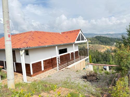 Pesca Chalet De Esquí | Chalet Familiar Delpilar, Full equipado, zona de Jacuzzi!