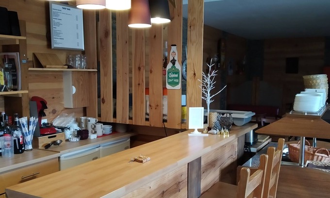 Montferrier Hotel | Chalet Hotel Les Marmottes