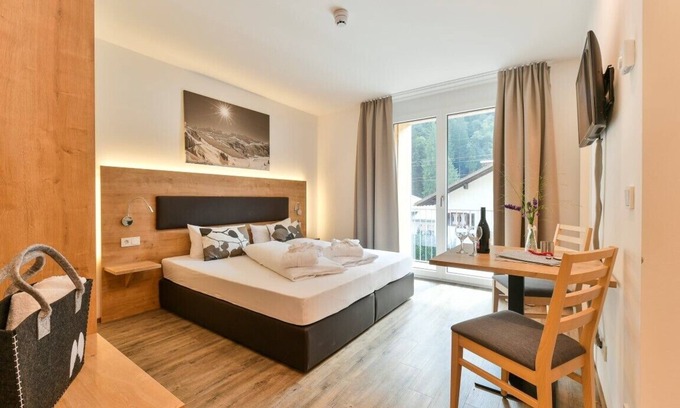 Klosterle Apartamento | Chalet in the Alpine Lodge Klösterle