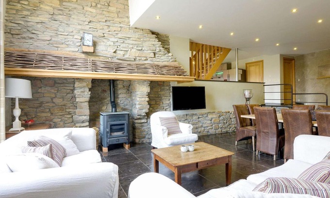 Manhay Casa | Magnífica casa de vacaciones en Manhay con jardín vallado