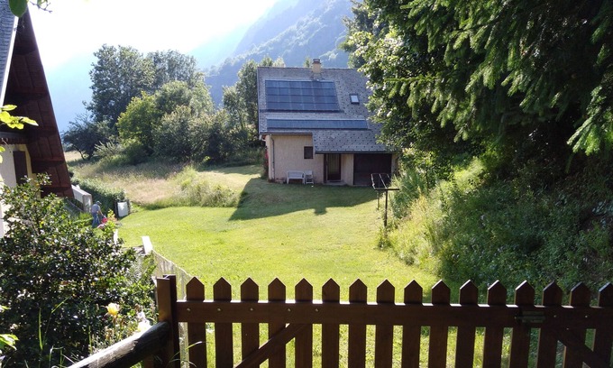 Villar-Loubiere Casa | Chalet en las montañas