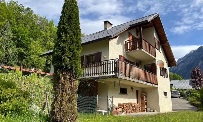 Allemond Casa | Chalet L Etend d Art, Explore Oisans