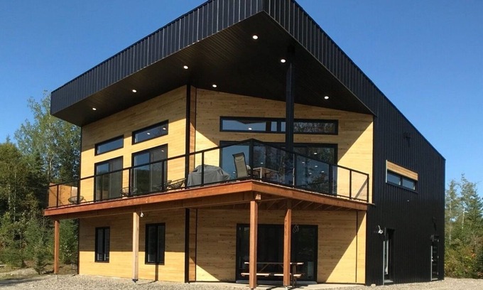 Riviere-Bleue Chalet De Esquí | Chalet La Baie et la Bête on Lac-Long