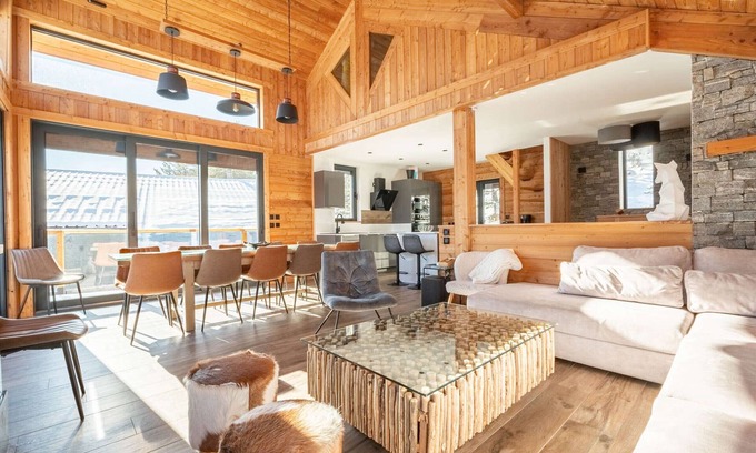 Pra Loup Chalet De Esquí | Chalet Lumière: Chalet de lujo, 16 personas, cerca del telecabina, camas hechas, Pra Loup
