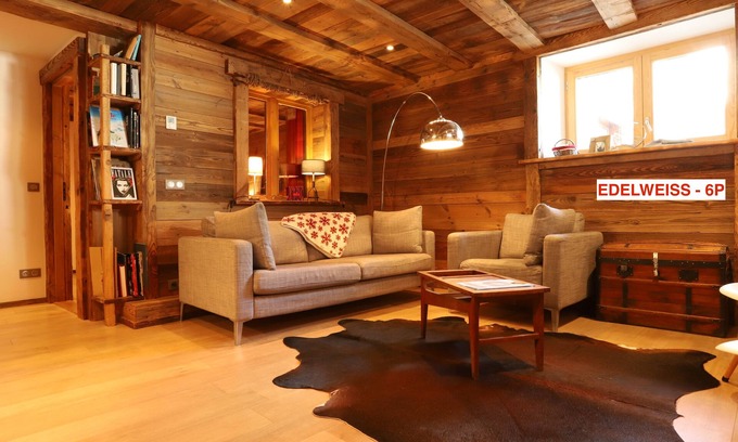 Bonneval-sur-Arc Chalet De Esquí | CHALET LUXE ET CHARME, 4* BELLA ALPINA, 6/8P, 75m2, 200 years old