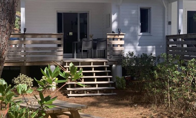 Le Porge Apartamento | Estudio-Baño con bañera-Vista al bosque-Studio