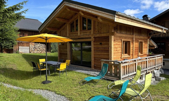 Le Praz de Lys Chalet De Esquí | Chalet 'Mazot Savoyard' con vistas a la montaña, terraza privada y Wi-Fi