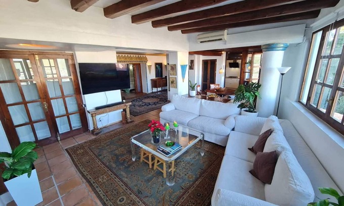 Siesta Chalet De Esquí | Chalet pareado con vistas al mar! Ideal para familias!