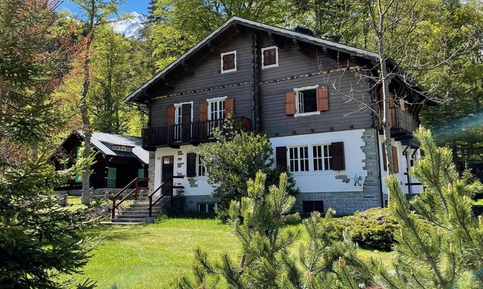 Staffa Chalet De Esquí | Chalet per grandi e piccole famiglie nel cuore di Macugnaga.