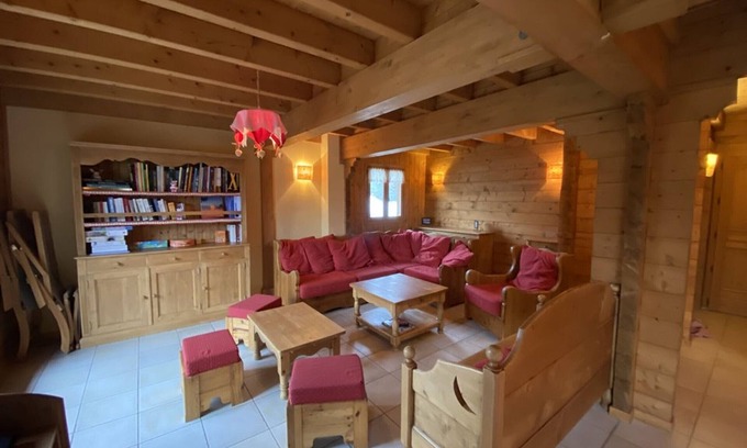 Crest-Voland Chalet De Esquí | Chalet para 9 a 100m de las pistas y cerca de tiendas