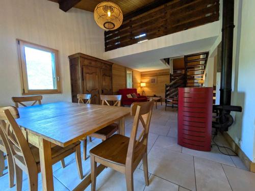 Beaufort Chalet De Esquí | Chalet rénové 12 pers, 5 ch, parking, poêle, sud-ouest - FR-1-342-321