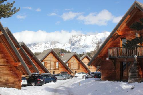 La Joue du Loup Chalet De Esquí | Chalet Residence Flocons du Soleil by Actisource