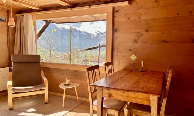 Adelboden Apartamento | Chalet Sonnenheim, Wohnung mit Panoramafenster