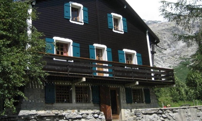 Le Tour Chalet De Esquí | chalet familiar con carácter