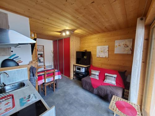 Seez Apartamento | Chaleureux 2 pièces avec terrasse à Seez