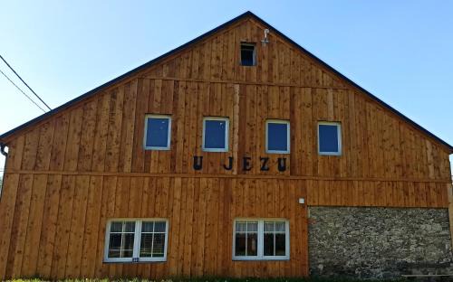 Bela pod Pradedem Apartamento | Chalupa U Jezu Bělá