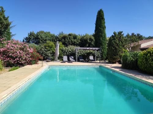 Saint-Siffret Apartamento | Chambre avec clim piscine proche centre ville d'Uzès