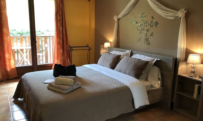 Belvianes-et-Cavirac Cama Y Desayuno | Habitacion Doble-Baño privado-Vista a la Montana