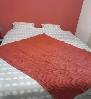 La Tour-du-Pin Casa | Chambre d'hôte Le Pin