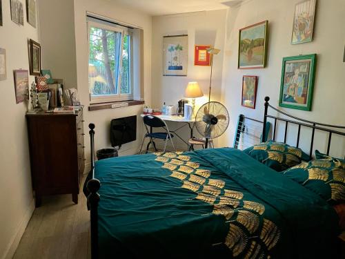 Quartier de la Goutte-d'Or Cama Y Desayuno | Chambre et salle d'eau proches du Sacré-Coeur