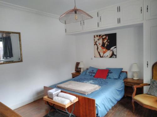 Perigueux Apartamento | Chambre Marguerite, B&B au 1er- Villa Chaumonty