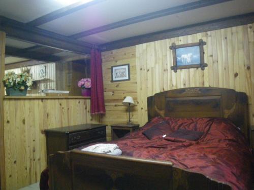 Chaudenay Cama Y Desayuno | Chambre quadruple du grand sapin