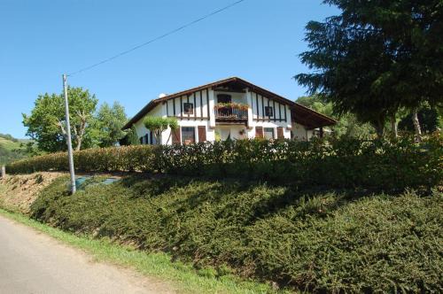Saint-Jean-le-Vieux Cama Y Desayuno | Chambres d'hôtes Esponde Marie-Jeanne
