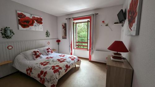 Saint-Floret Cama Y Desayuno | Chambres d'hôtes Les Lits des Fées