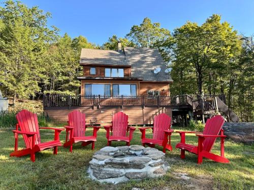 Charlemont Casa | Charlemont Chalet - A 15 Acre Private Retreat