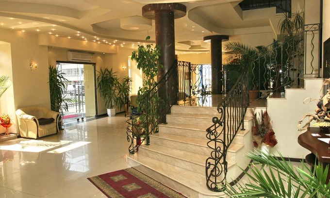 Ruse Center Hotel | Charlino Plaza