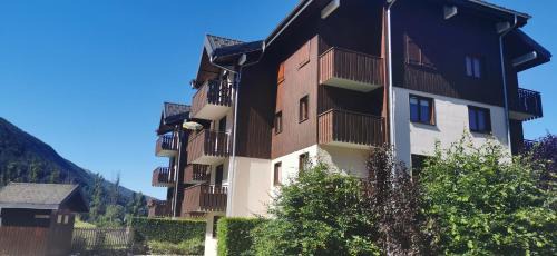 Mijoux Apartamento | Charmant appartement de montagne avec balcon
