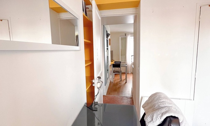 Combat Apartamento | Charmant ET Lumineux 2 Pièces EN Plein Coeur DE Paris