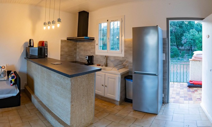 Aups Cabaña | Charmant Gite Rural " Lavande " sur Domaine de 17 Hectares