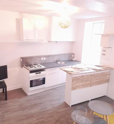 Vierzon Apartamento | Charmant Logement en ville à Vierzon