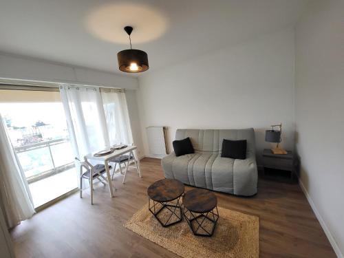 Saint-Laurent-du-Var Apartamento | Charmant studio
