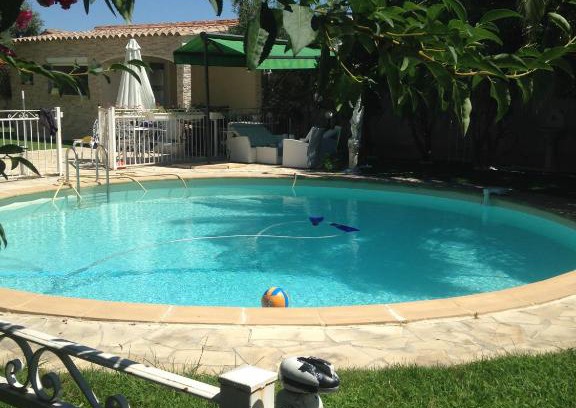 Uchaud Apartamento | Charmant Studio à Uchaud