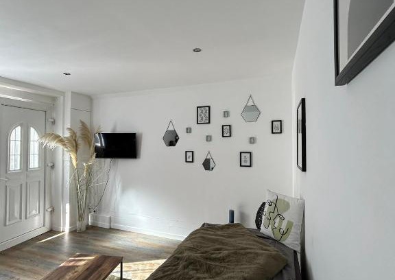 Elancourt Village Apartamento | Charmant studio au bord du lac d’Elancourt village