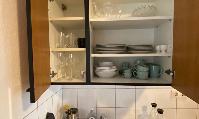 Wersten Apartamento | Charmante Altbauwohnung mit Großem Idyllischem Garten in Ruhiger Lage